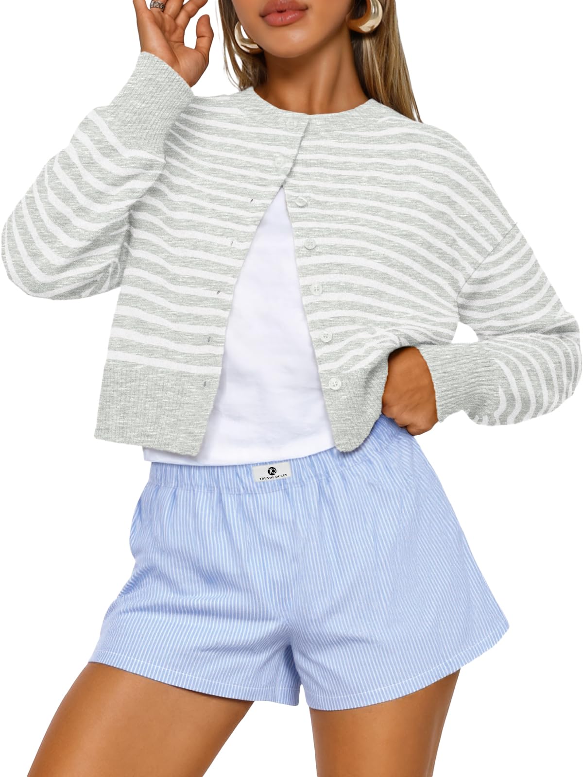 Trendy Queen Women's Cropped Fall Cardigan Sweater
