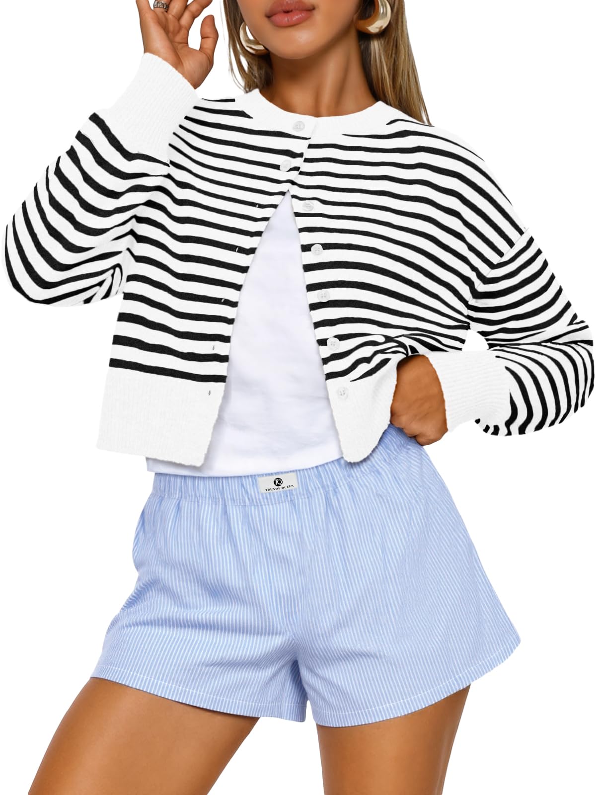 Trendy Queen Women's Cropped Fall Cardigan Sweater