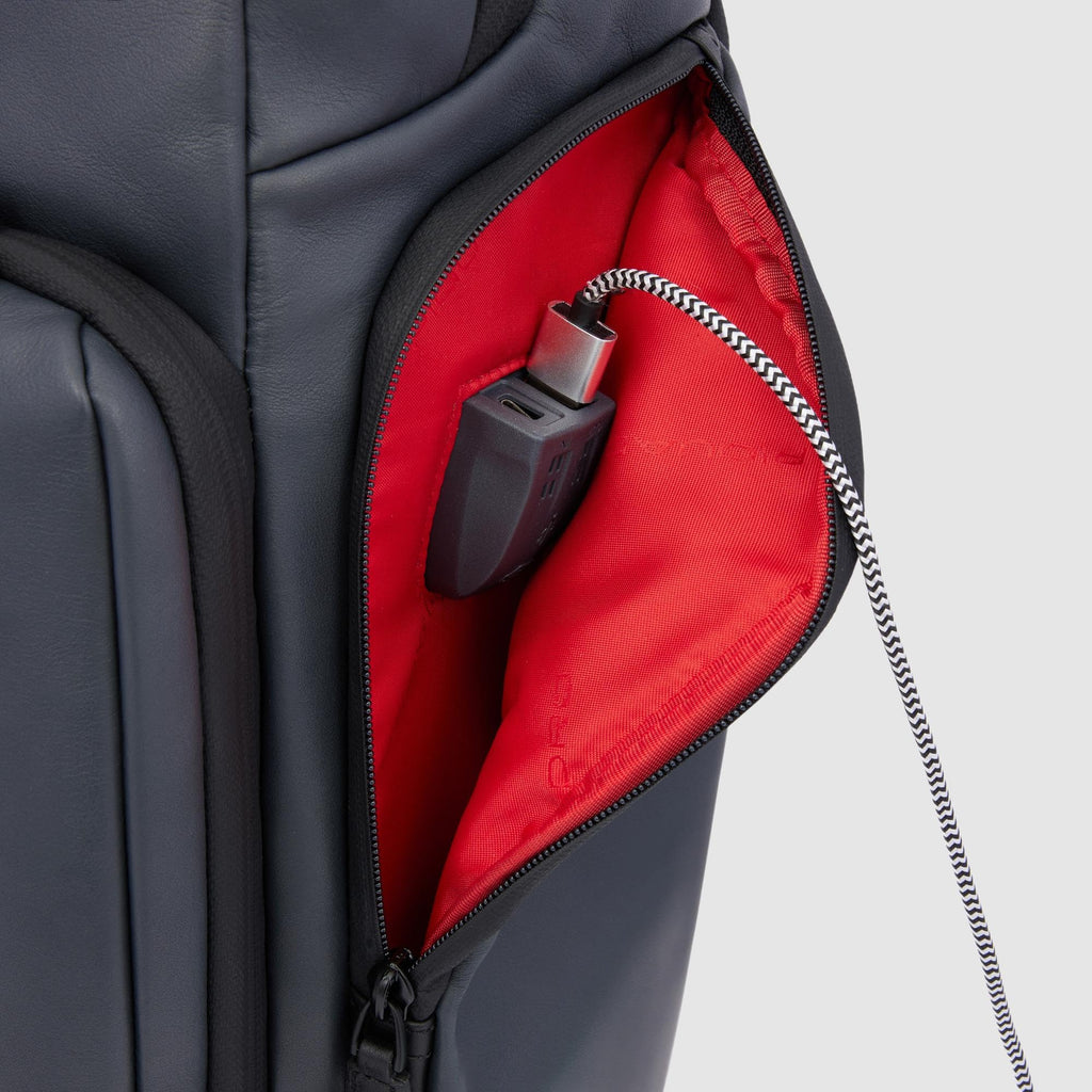 Piquadro Men's 15.6-Inch Leather Laptop Backpack with LED